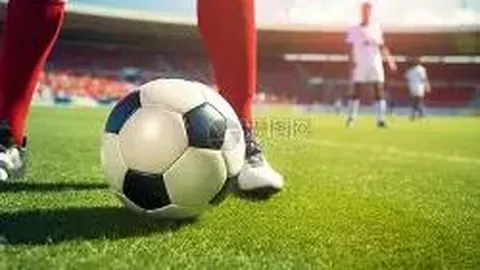 甜蜜瞬间！高圆圆喜收赵又廷惊喜探班，漫步街头情意浓